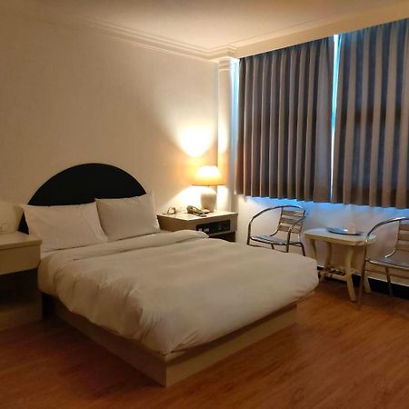 Dc Hotel Taizhong Zewnętrze zdjęcie